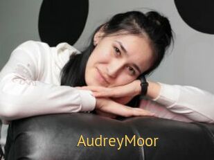 AudreyMoor Smilin Pussy