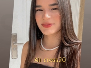 Ali_cross20