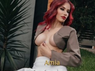 amia Smilin Pussy