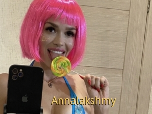 annalakshmy Smilin Pussy