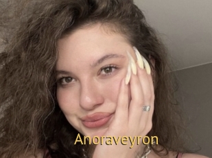 Anoraveyron
