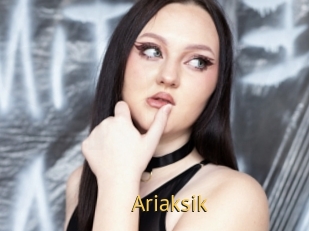 ariaksik Smilin Pussy