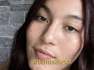 Artemisafoxx