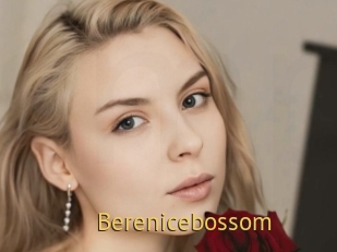 berenicebossom Smilin Pussy