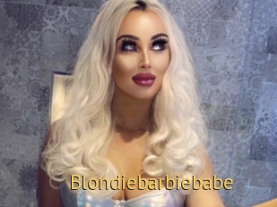 Blondiebarbiebabe