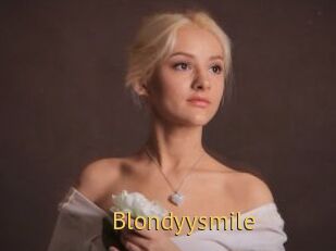 Blondyysmile