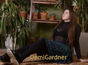 DemiGardner Smilin Pussy