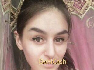 _DaniCash