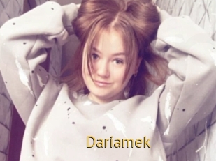 dariamek Smilin Pussy