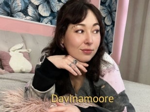 Davinamoore
