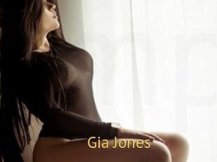 Gia_Jones