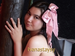 ivanastaysy Smilin Pussy