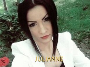 JULIANNE_
