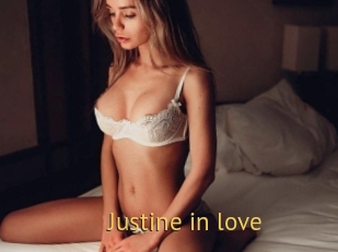 Justine_in_love