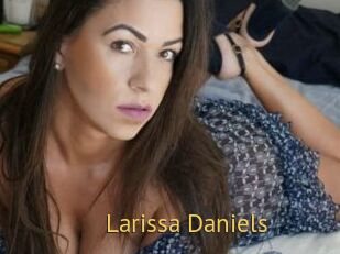 Larissa_Daniels