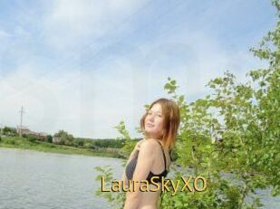 LauraSkyXO