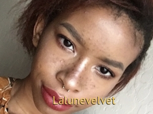 Lalunevelvet