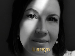 liareyn Smilin Pussy