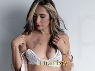 Lunamisty