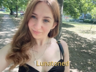Lunatoned