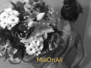 MiaOnAir