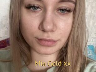 Mia_Gold_xx