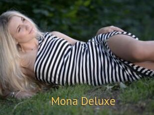 Mona_Deluxe_