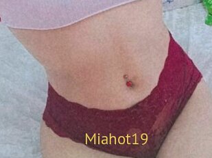 Miahot19