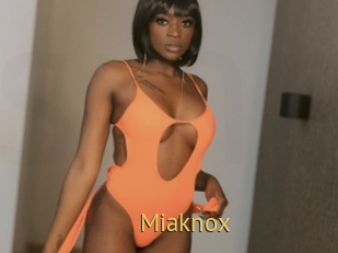 Miaknox