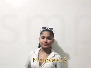 Mialovee23