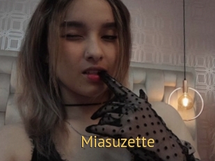 Miasuzette