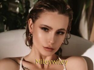 mileywiley Smilin Pussy