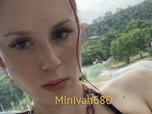 Minivan680
