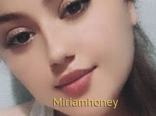 miriamhoney Smilin Pussy