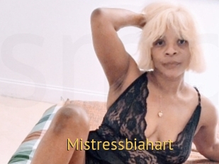 Mistressbiahart