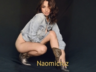 Naomicruz