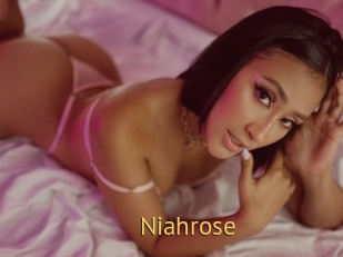 Niahrose