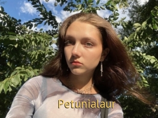 Petunialaur