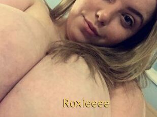 Roxieeee
