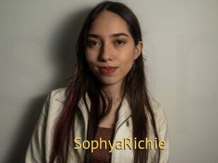 SophyaRichie