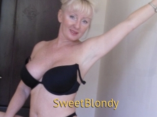 SweetBlondy Smilin Pussy