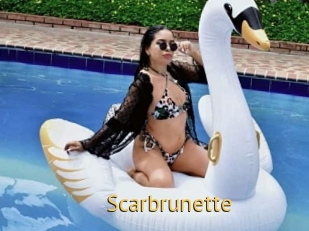 Scarbrunette