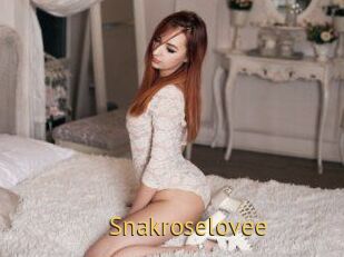 Snakroselovee