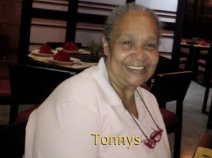 Tonnys Smilin Pussy