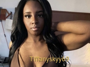 tiffanyskyy69 Smilin Pussy