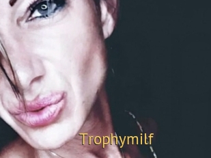Trophymilf