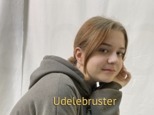 Udelebruster