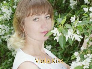 Viola_Kiss_