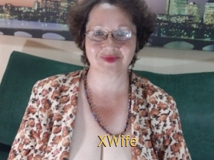 XWife Smilin Pussy