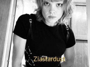 ziastardust Smilin Pussy